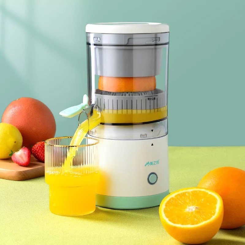 Squeezer™ Exprimidor de Frutas Eléctrico Portátil 🍊